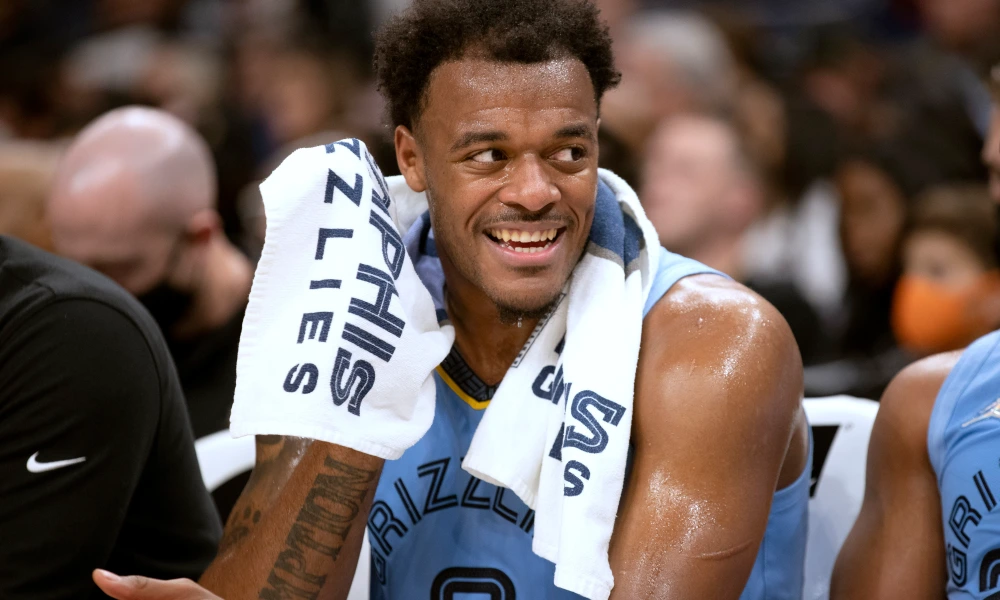 爱游戏-包含剑门鲸鲨队鏖战渝州黑豹队，网球热身赛击败，替补奇兵立功。锋线火力回暖的词条