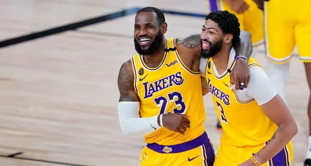 爱游戏体育-浓眉哥在掘金比赛中势不可挡，大胜引发热议！的简单介绍